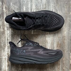 Men's Hoka Shoes